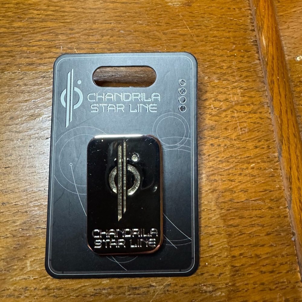 Disney Star Wars Galactic Starcruiser Chandrila Star Line Collectible Pin
